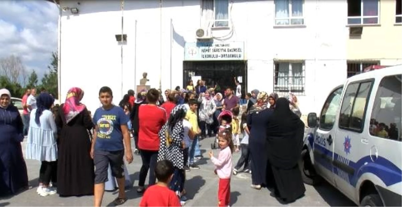 Sultangazi\'de "taşımalı eğitim" protestosu