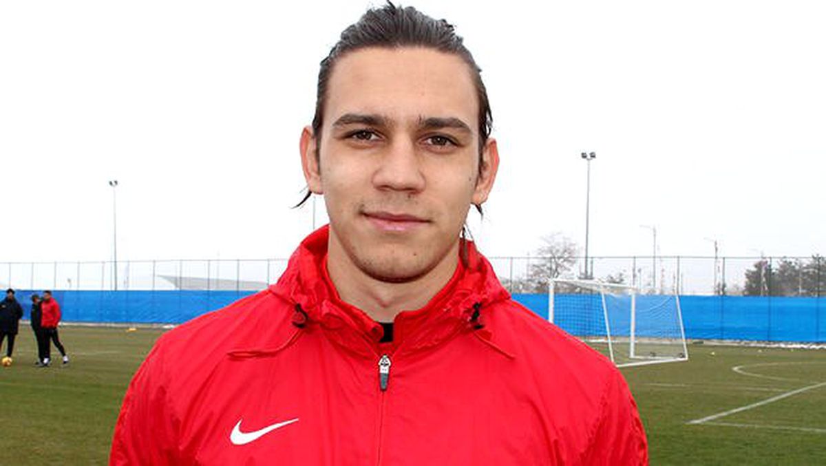 Taylan Antalyalı Galatasaray yolunda