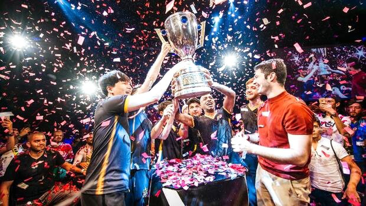 Türkiye Büyük Finali\'nde şampiyon Royal Youth