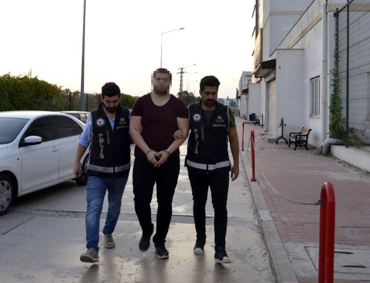 Adana\'da FETÖ operasyonu