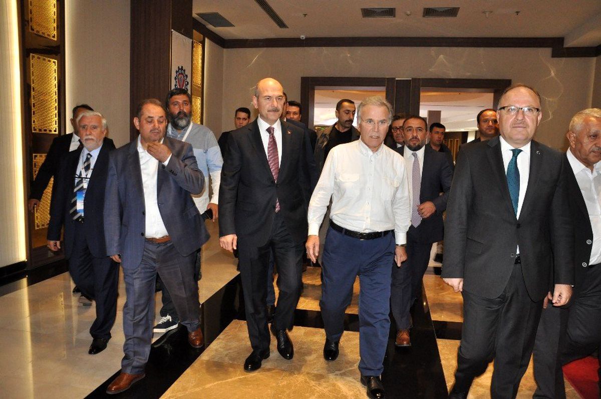 Bakan Soylu: "Amerika LGBT\'ye 22 milyon dolar yardım yapıyor"