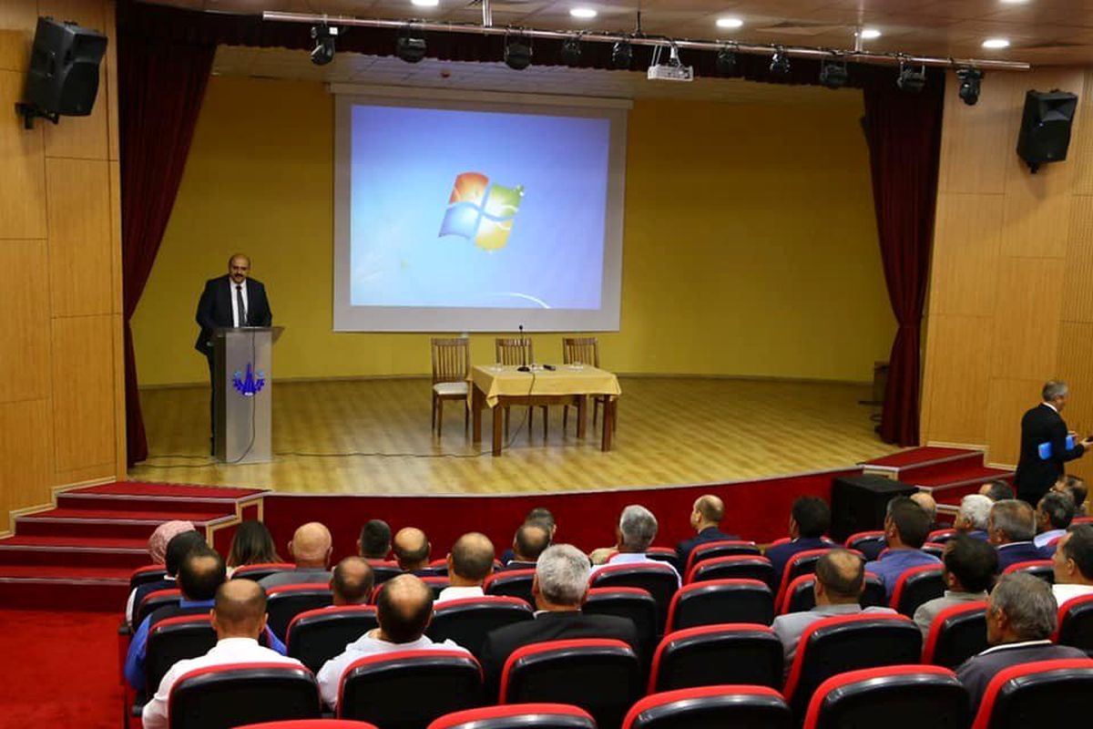 Başkan Orhan muhtarlarla buluştu