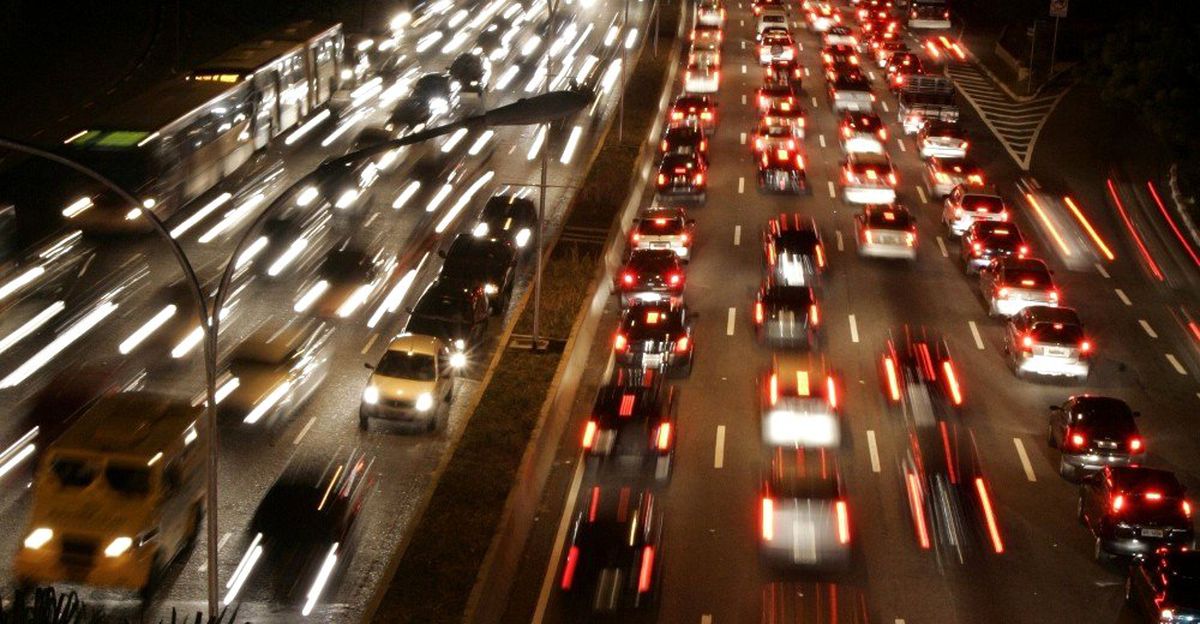 Bayburt\'ta trafiğe kayıtlı araç sayısı 15 bin 556 oldu
