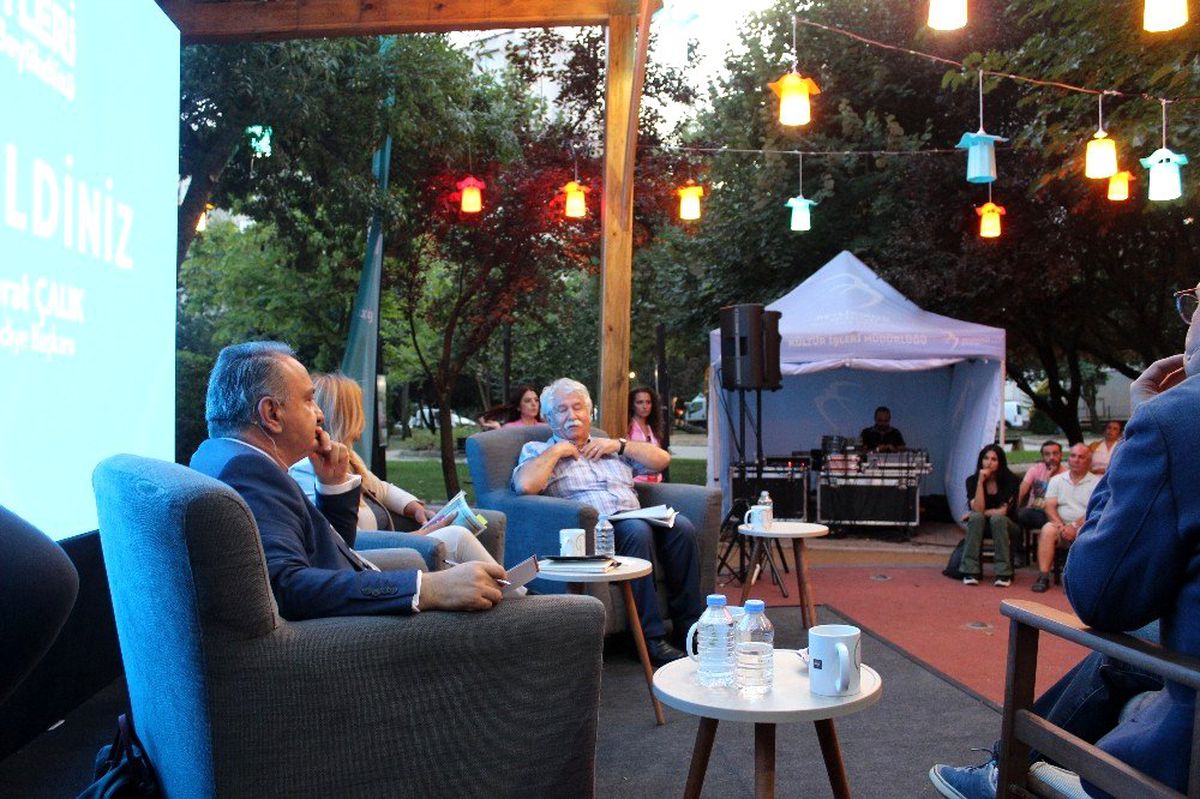 Beylikdüzü\'nde "Umut ve Eğitim" konuşuldu