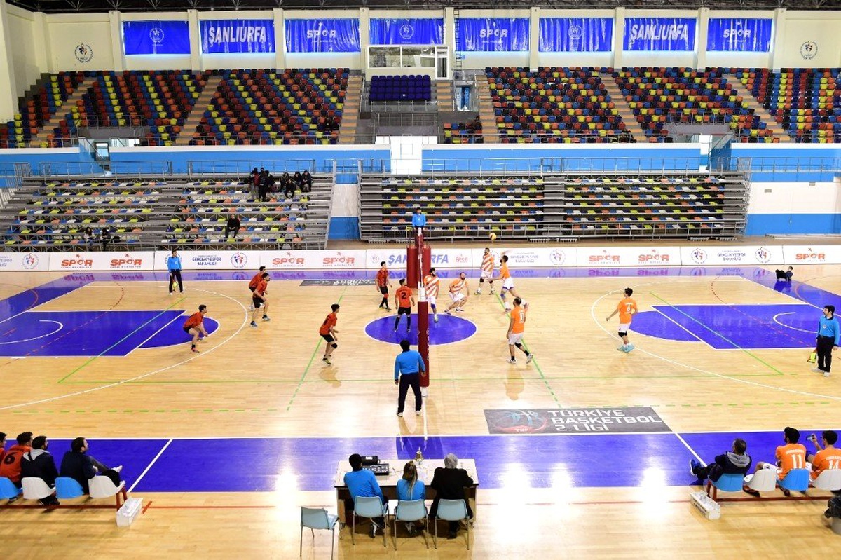 Büyükşehir Voleybol Takımı hazırlıklarına başladı