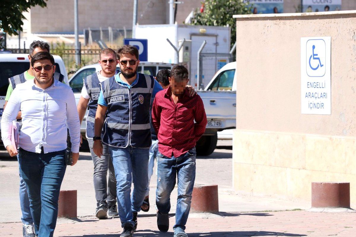 Çakma polis hakim karşısında