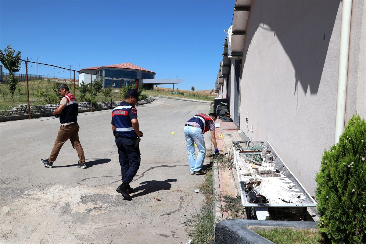 Elazığ\'da silahlı kavga: 1 yaralı
