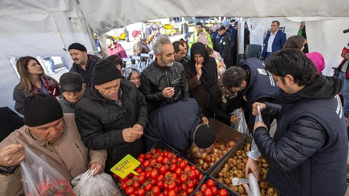 Enflasyon ağustos ayında artarak yüzde 15.1 oldu: Zam şampiyonu salatalık