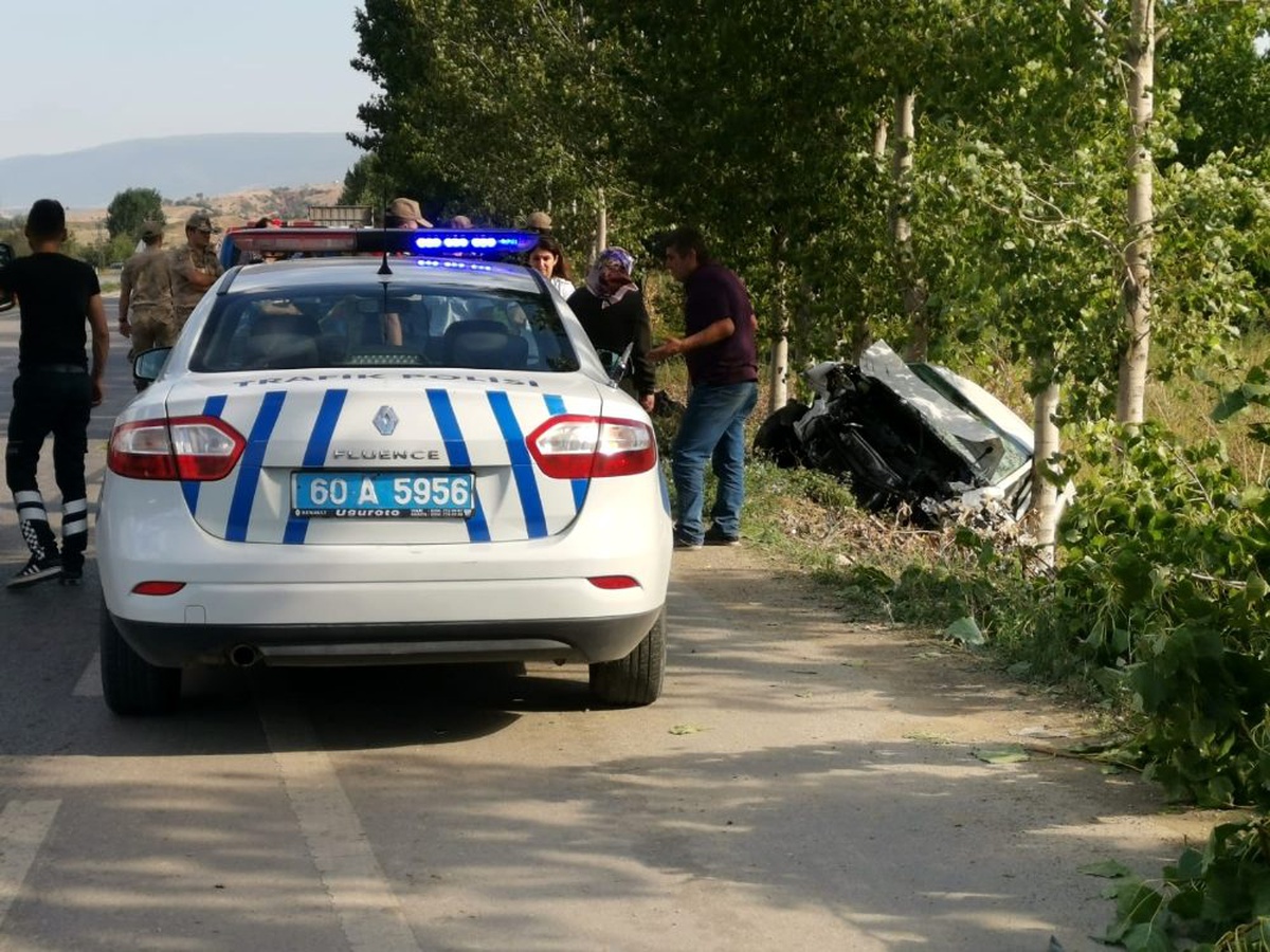 Erbaa\'da feci kaza: 1 ölü, 3 yaralı