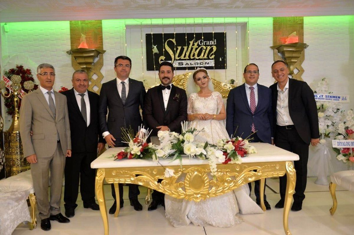 Ergedik ailesinin mutlu günü