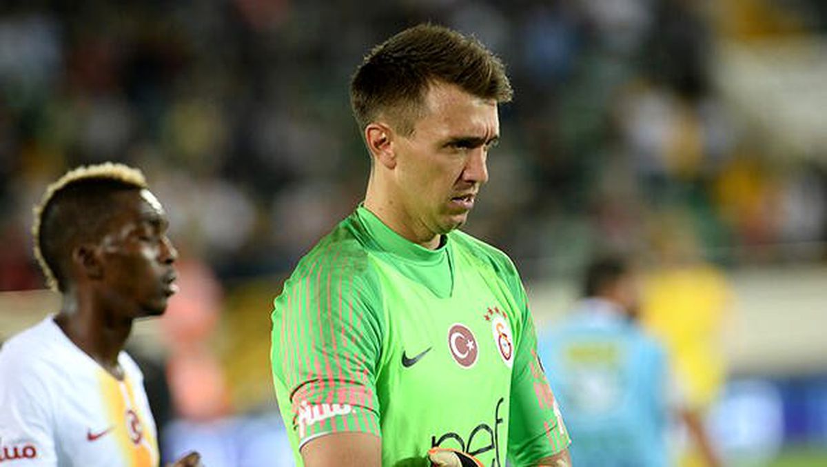 Fernando Muslera: "Falcao dik durdu"