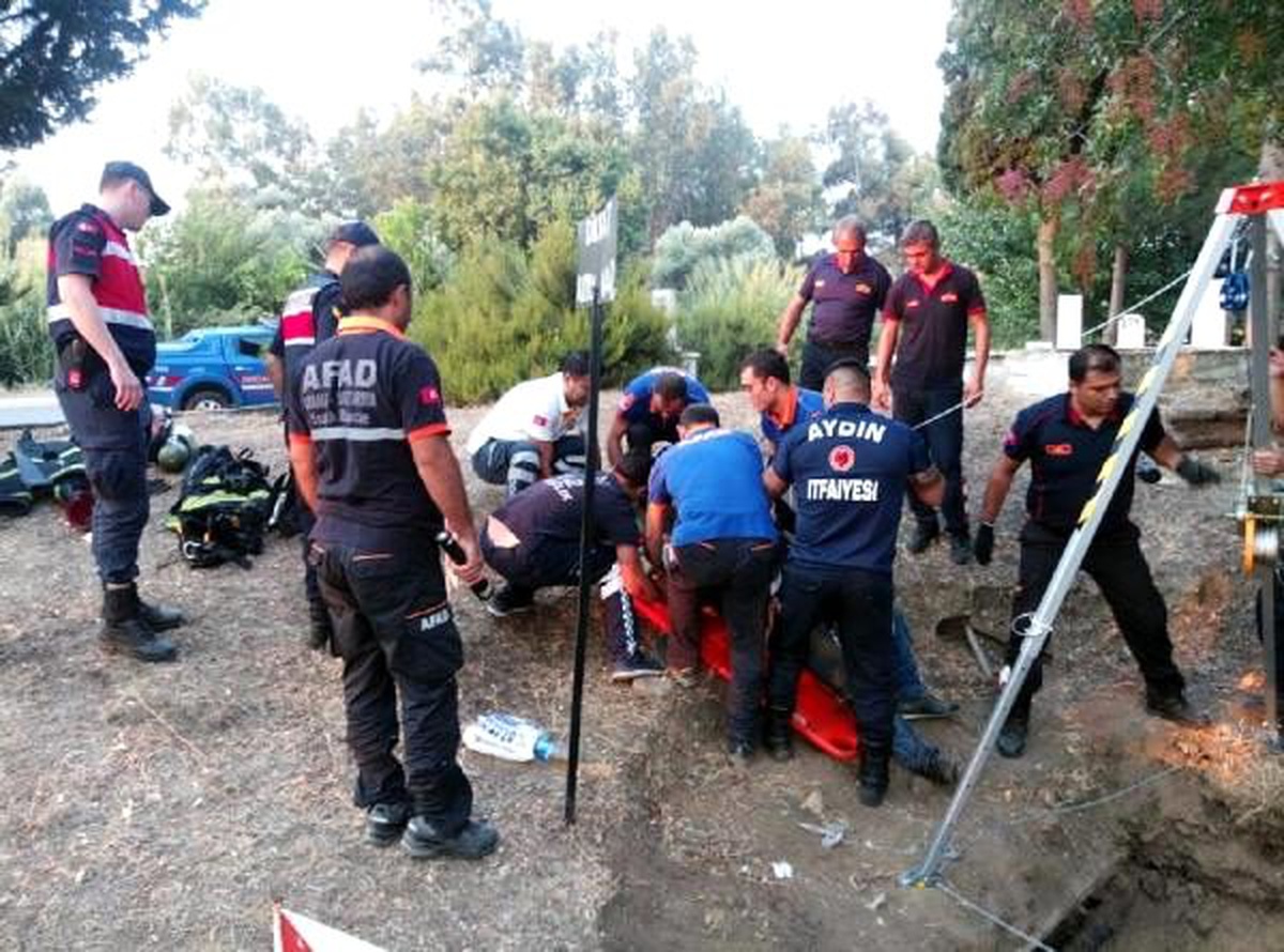 Kazdığı kuyuya düşerek yaralanan defineci, inleme sesinden bulundu