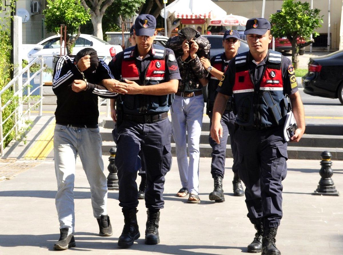 Manavgat\'ta uyuşturucu operasyonu