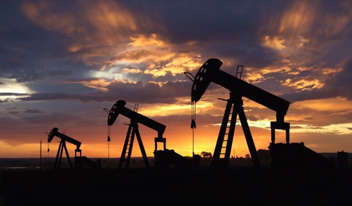 Petrol fiyatlarında hızlı düşüş