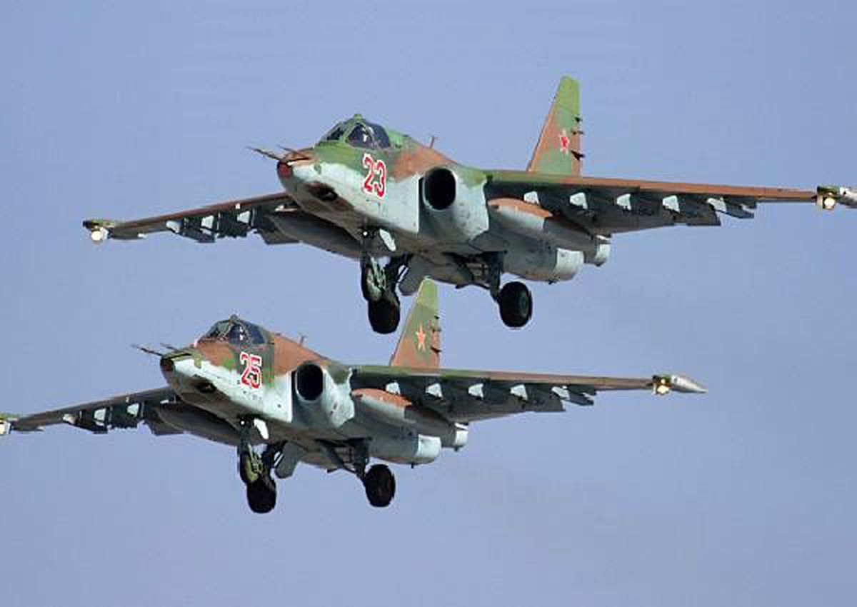 Rusya\'da savaş uçağı düştü: 2 pilot kayıp