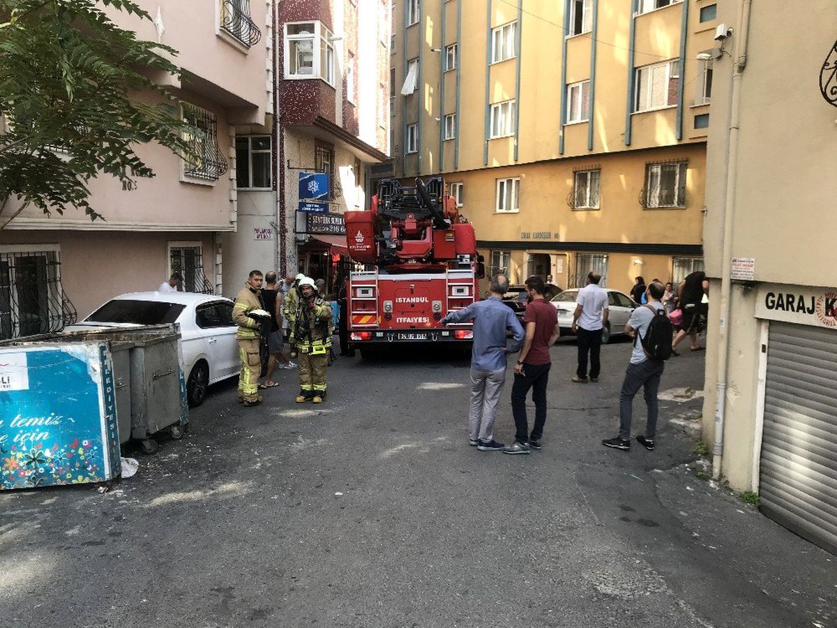 Şişli\'de yangın paniği