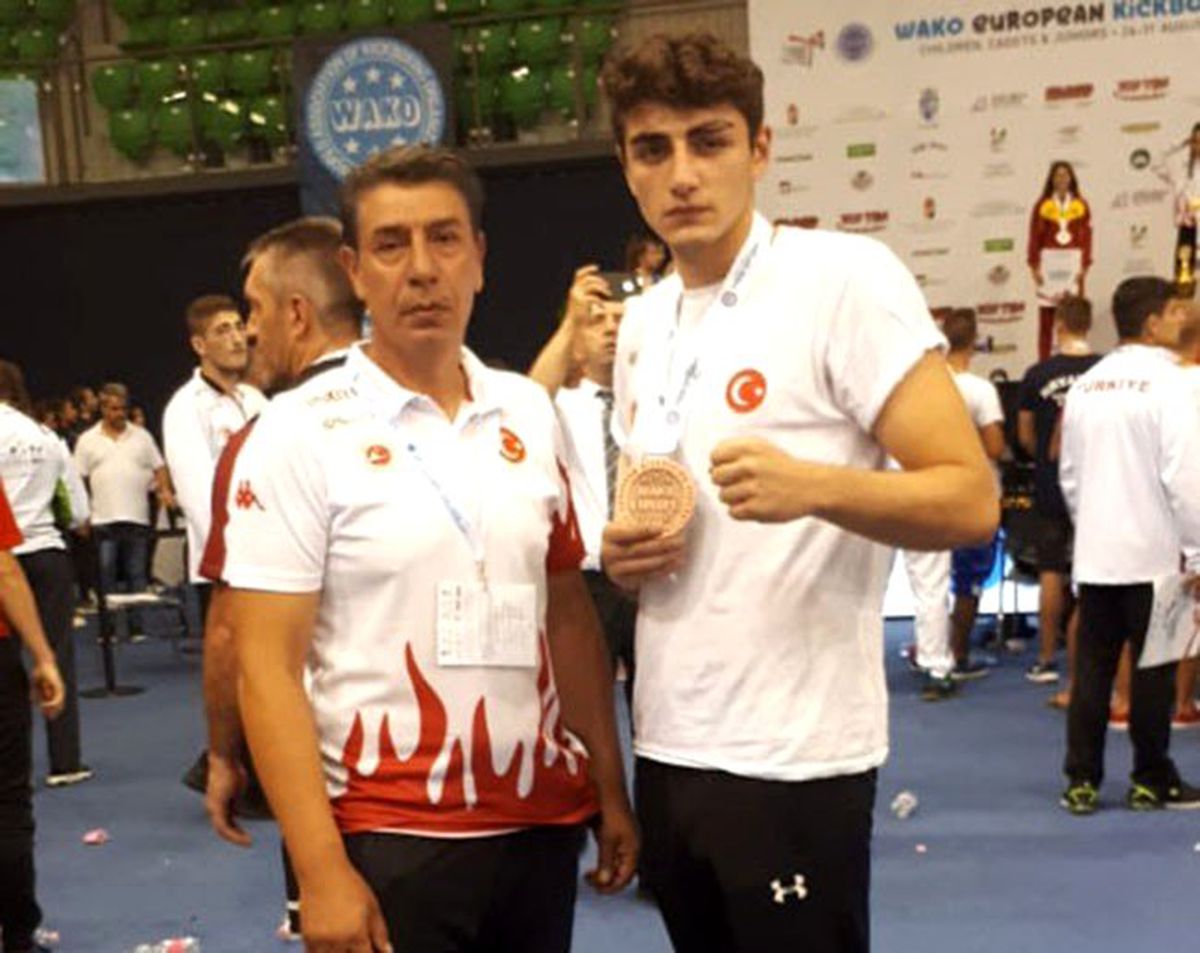 Talha Emir Buldu, Avrupa üçüncüsü oldu