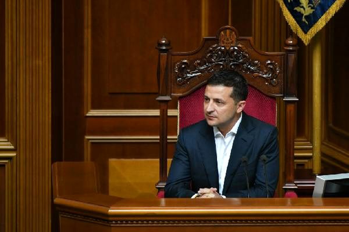 Ukrayna\'da milletvekili dokunulmazlıkları kaldırıldı