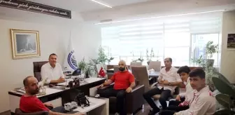 Üst Minikler Avrupa Boks Şampiyonası 3.'sü, Kartal'dan çıktı