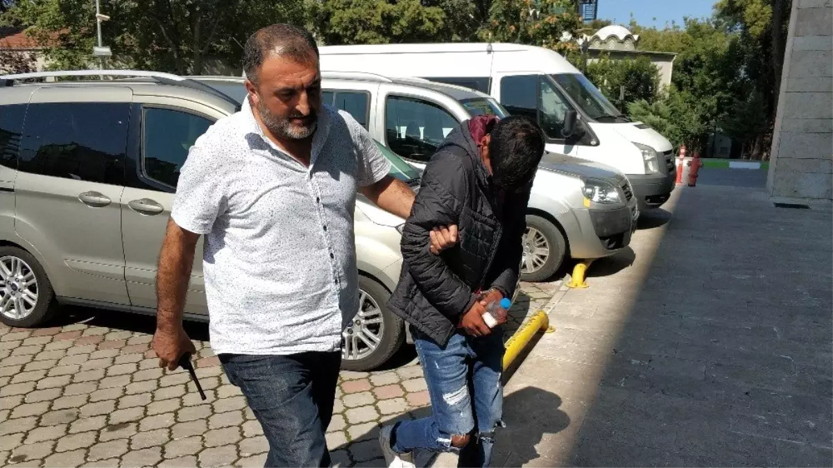 17 yaşındaki genci bıçaklayarak öldüren zanlı adliyeye sevk edildi