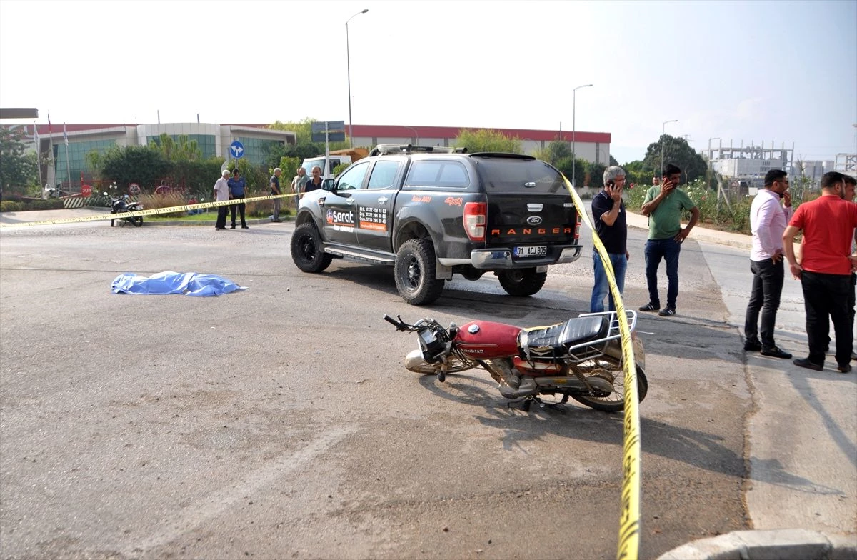 Adana\'da tır ile motosiklet çarpıştı: 1 ölü