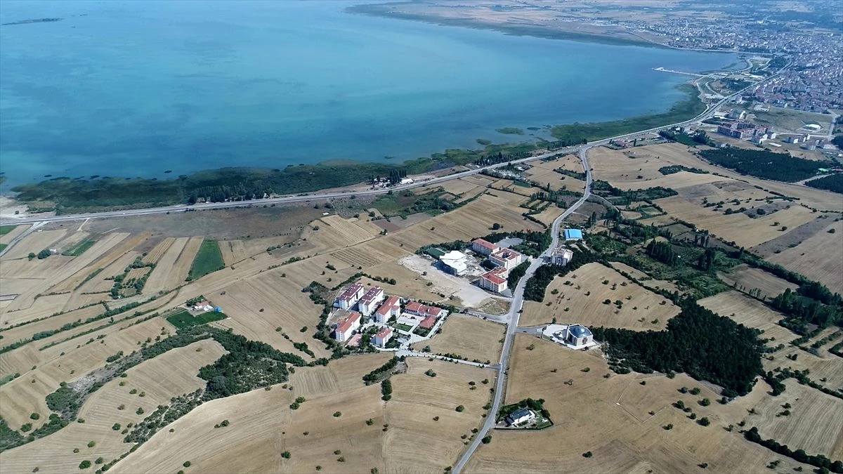 Beyşehir Gölü kıyılarında düzenleme çalışmaları yürütülecek