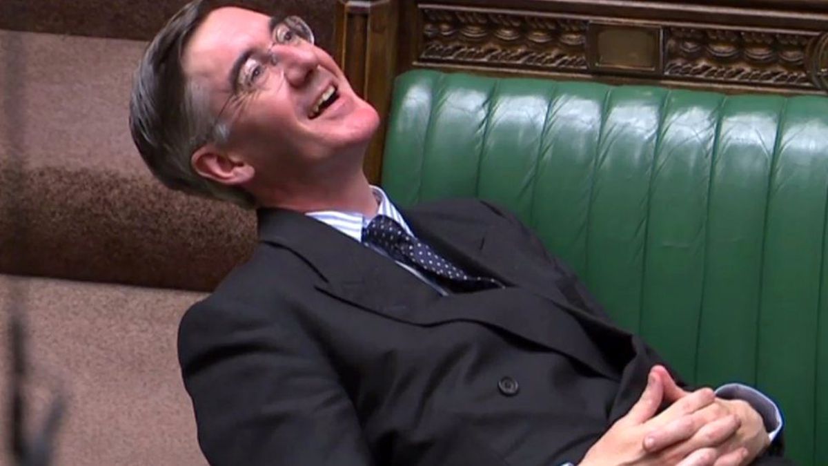 Brexit - İngiltere parlamentosunda koltuklara yayılarak oturan Avam Kamarası liderine \'saygısızlık\'...
