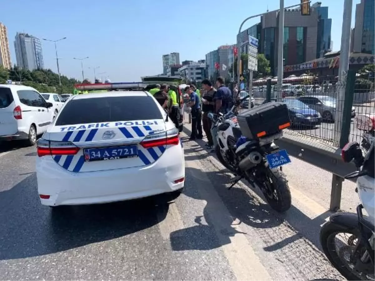D-100 karayolunda kaza: motosikletli trafik polisi yaralandı