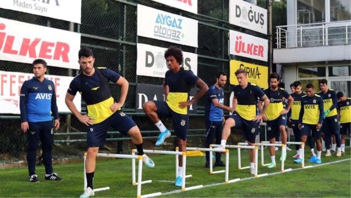 Fenerbahçe\'de Alanyaspor maçı hazırlıkları başladı