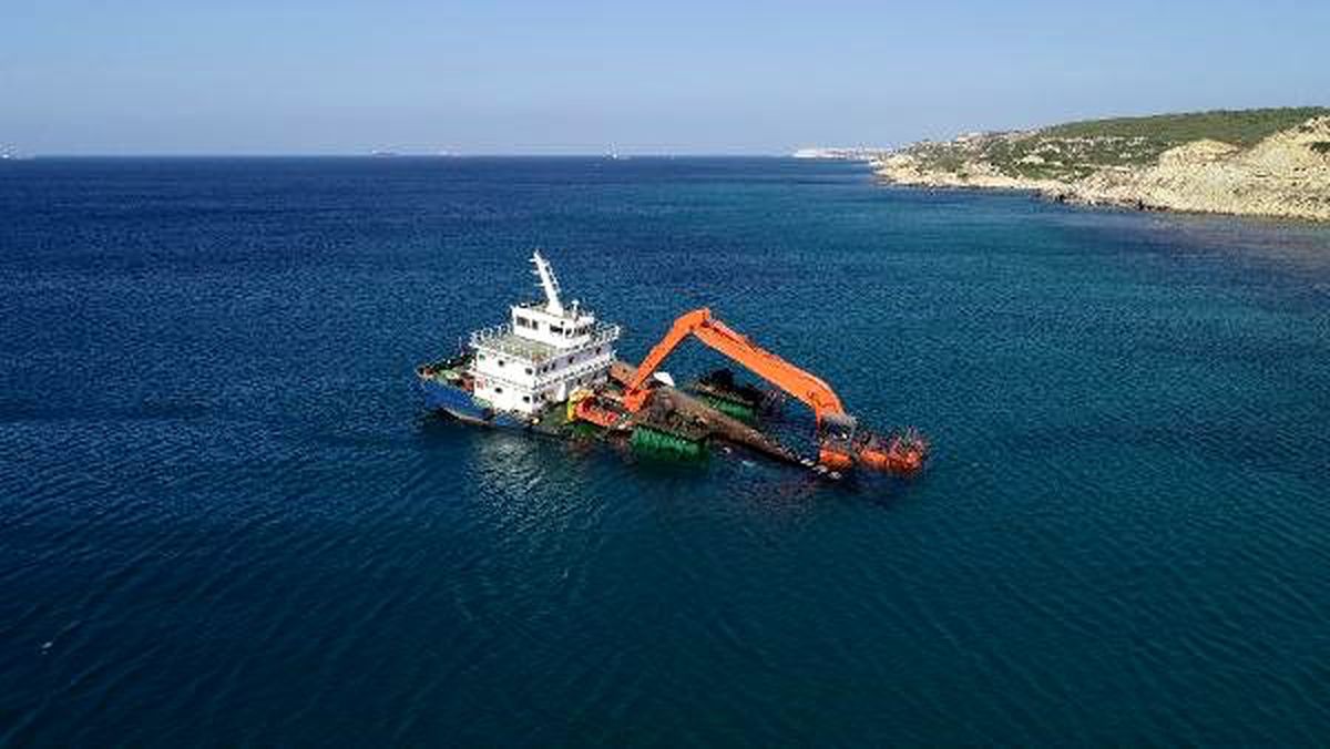 Karaya oturan liman tarama gemisi kurtarıldı
