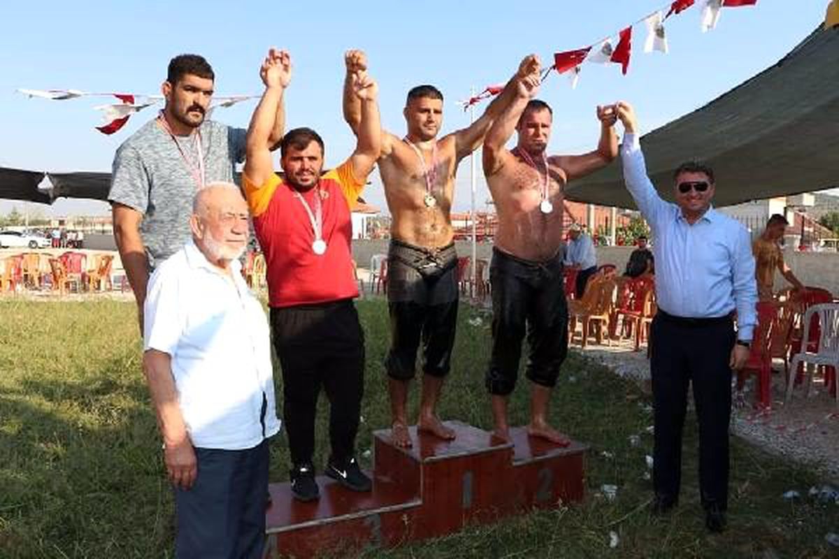 Kula\'da düşman işgalinden kurtuluş coşkusu