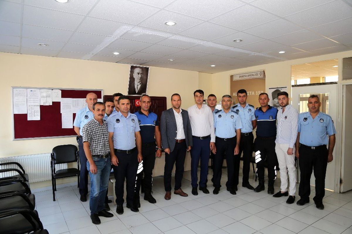 Niğde Belediye Başkanı Emrah Özdemir Zabıta Ekiplerinin Haftasını kutladı