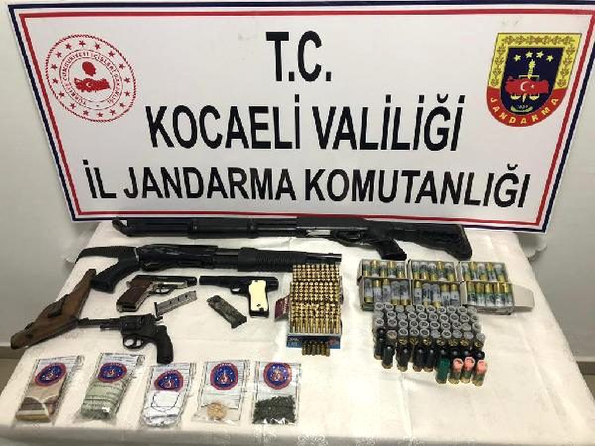 Ormana kenevir eken kişinin evinden cephane çıktı