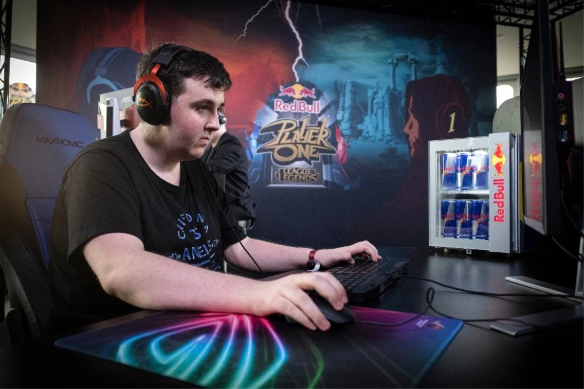 Red Bull Player One \'Teke Tek\' League of Legends turnuvası GameX\'te