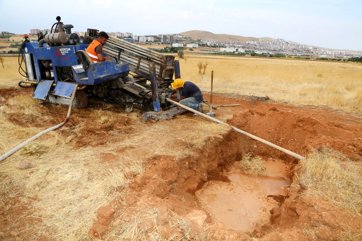 TOKİ konutlarının su sorununu Elazığ Belediyesi çözüyor