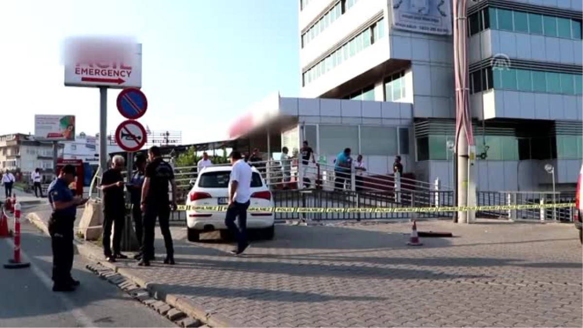 Trabzon\'da başhekimin aracına silahlı saldırı