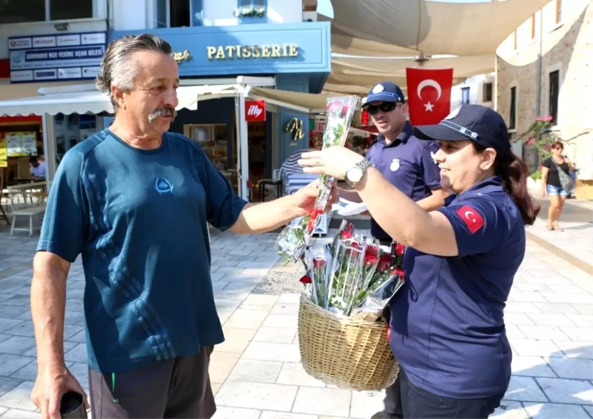 Zabıtalar ceza değil gül dağıttı