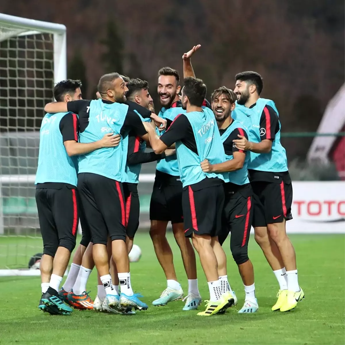A Milli Takım, Riva\'da hazırlıklarını sürdürüyor