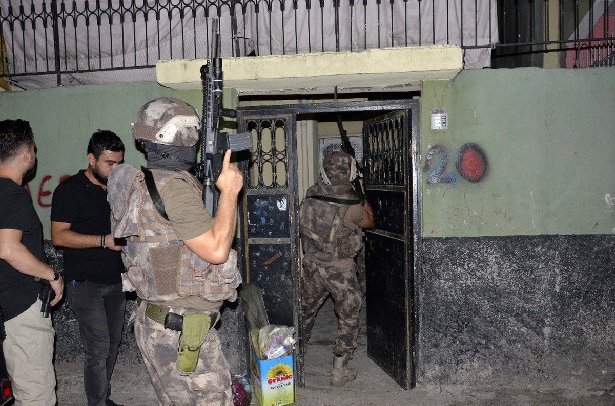 Adana\'da PKK\'nın polise saldırısı önlendi
