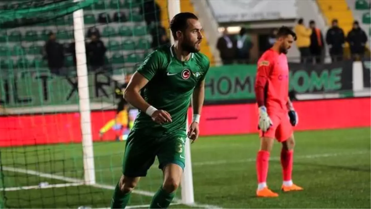 Akhisarspor\'da Cikalleshi affedildi!