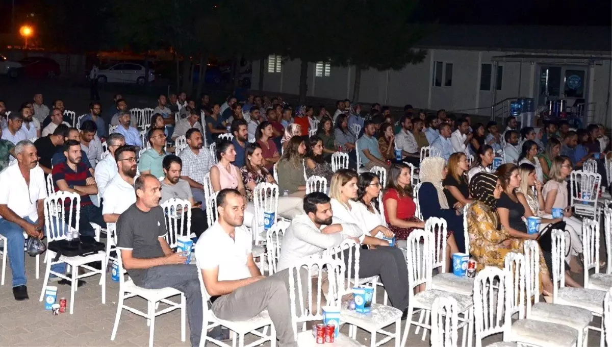 Dicle Elektrik\'ten açık hava sinema etkinliği