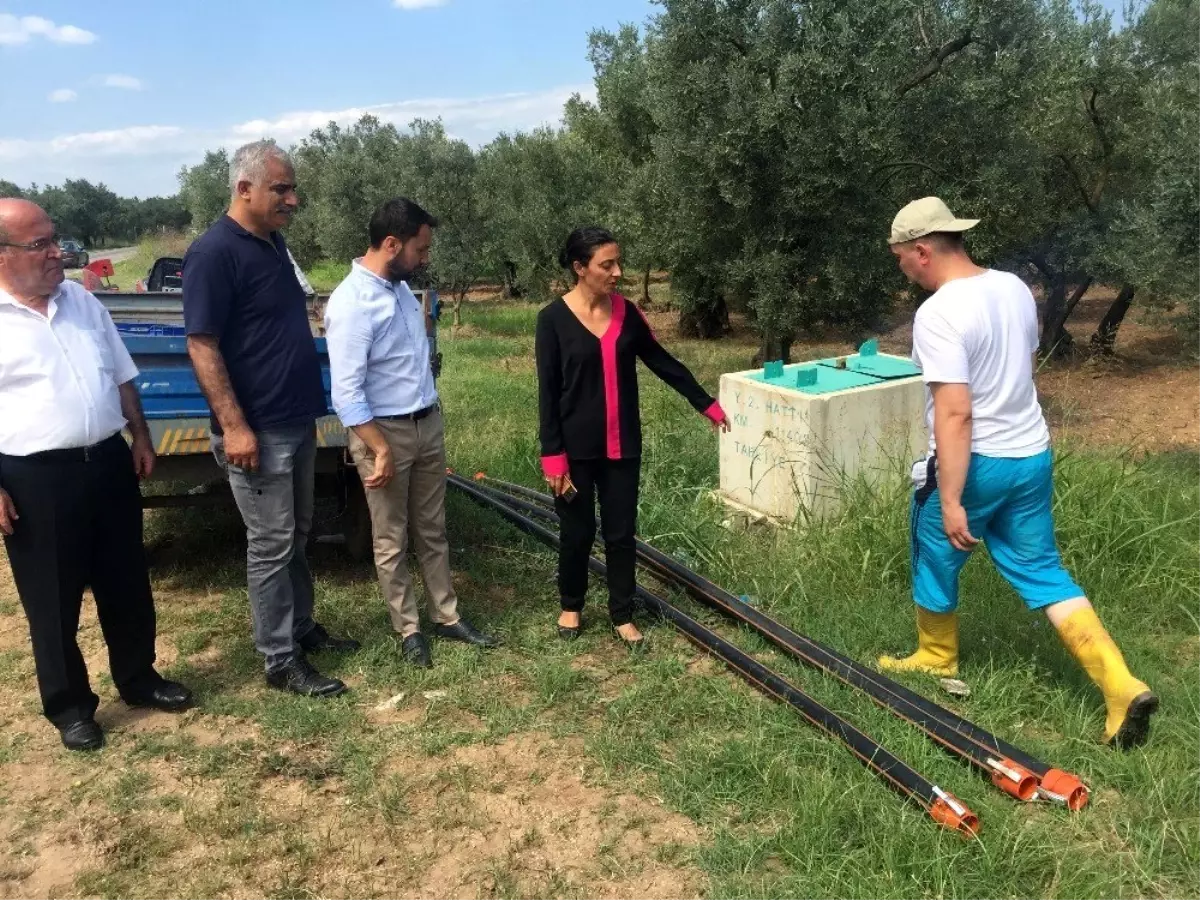 "DSİ\'nin kanaletleri sürekli patlıyor, sulama kanalı çiftçiyi çileden çıkarıyor"