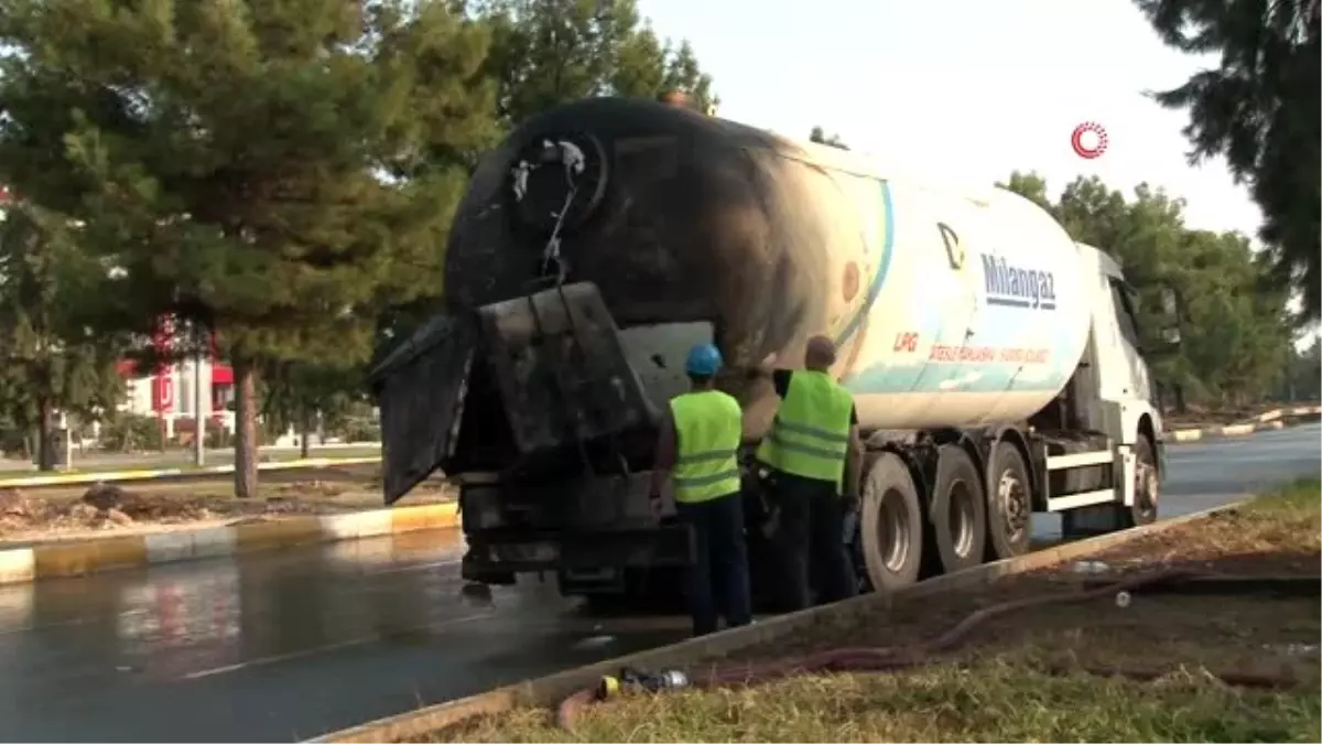 LPG tankerindeki yangın 10 saat sonra kontrol altına alındı