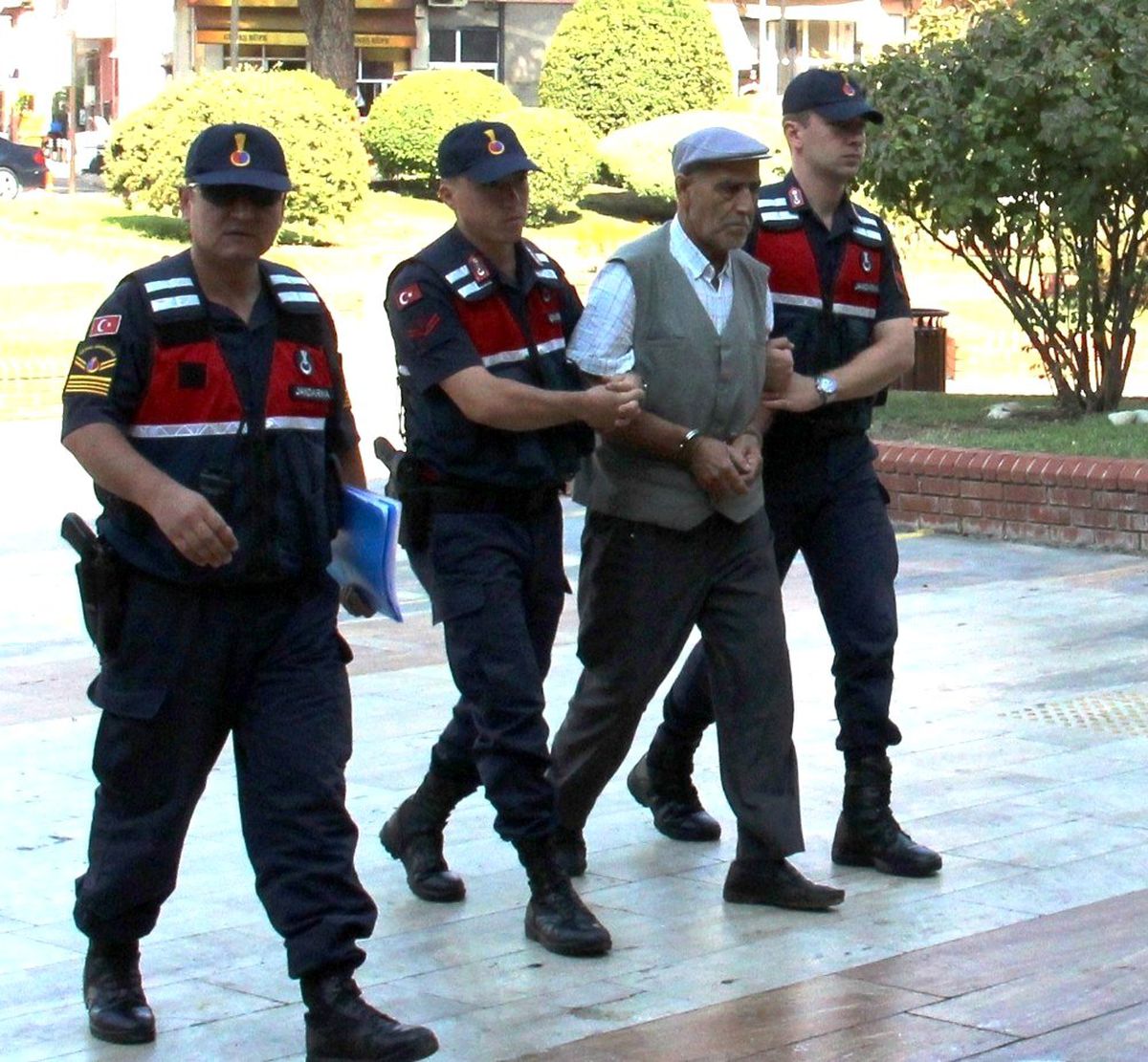 Oğlunu öldüren baba tutuklandı