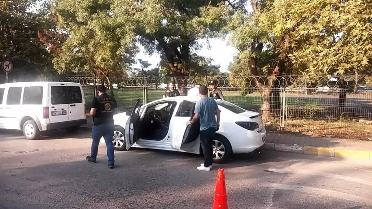 Polis okul çevresinde kuş uçurtmuyor