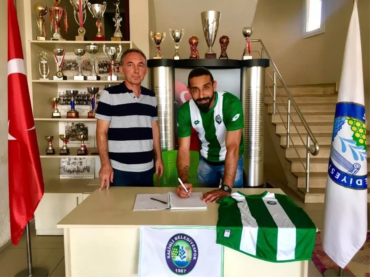 Salihli Belediyespor\'dan yeni transfer