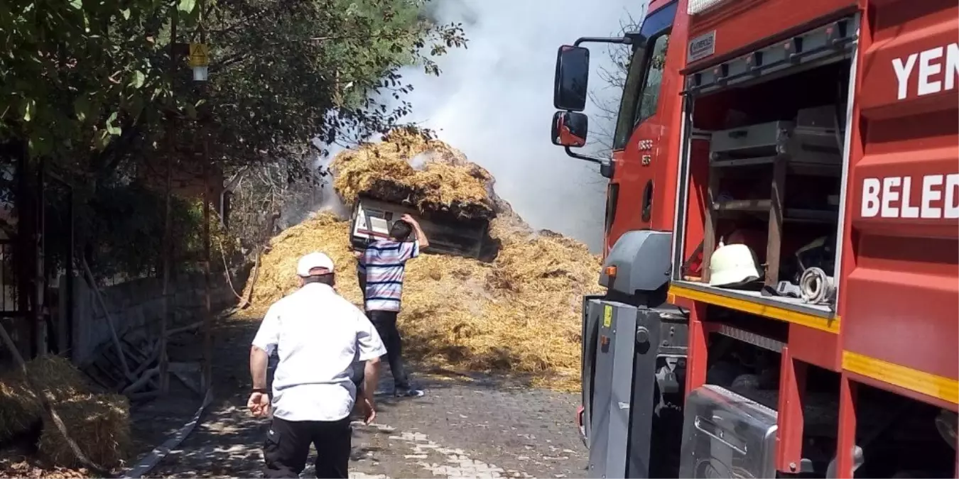 Saman yüklü kamyon alev alev yandı