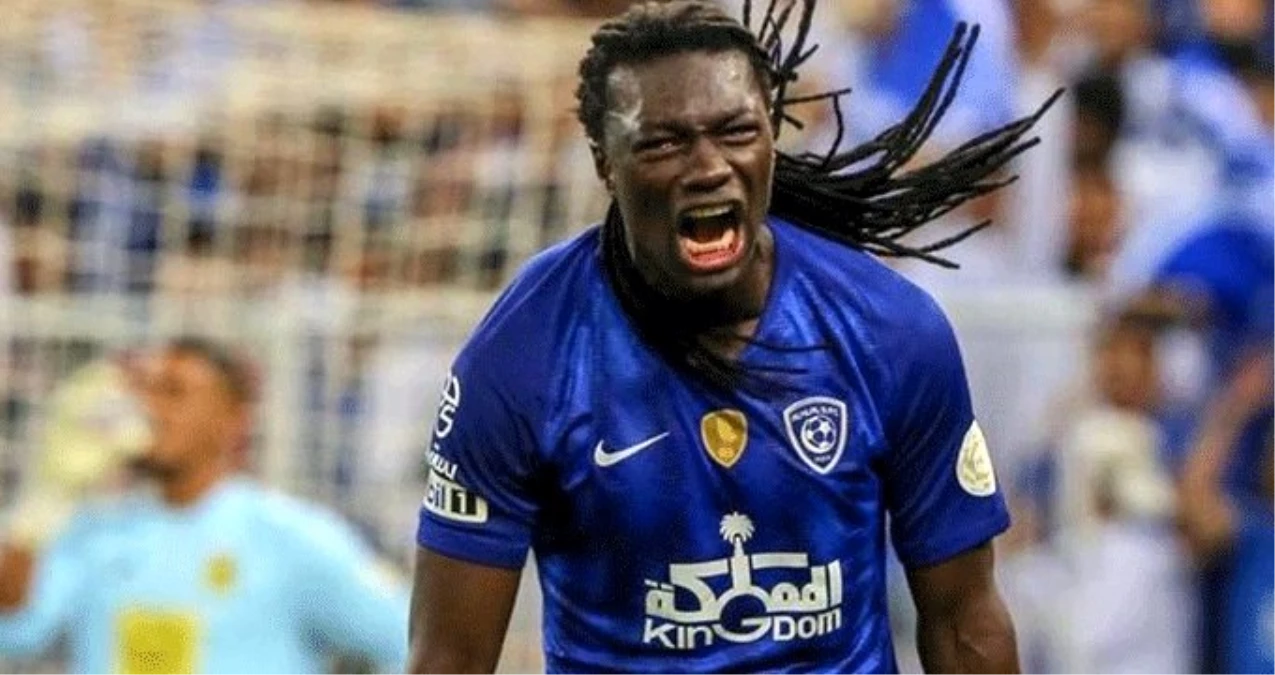 Bafetimbi Gomis: Fenerbahçe\'yi seviyorum ve büyük saygı duyuyorum