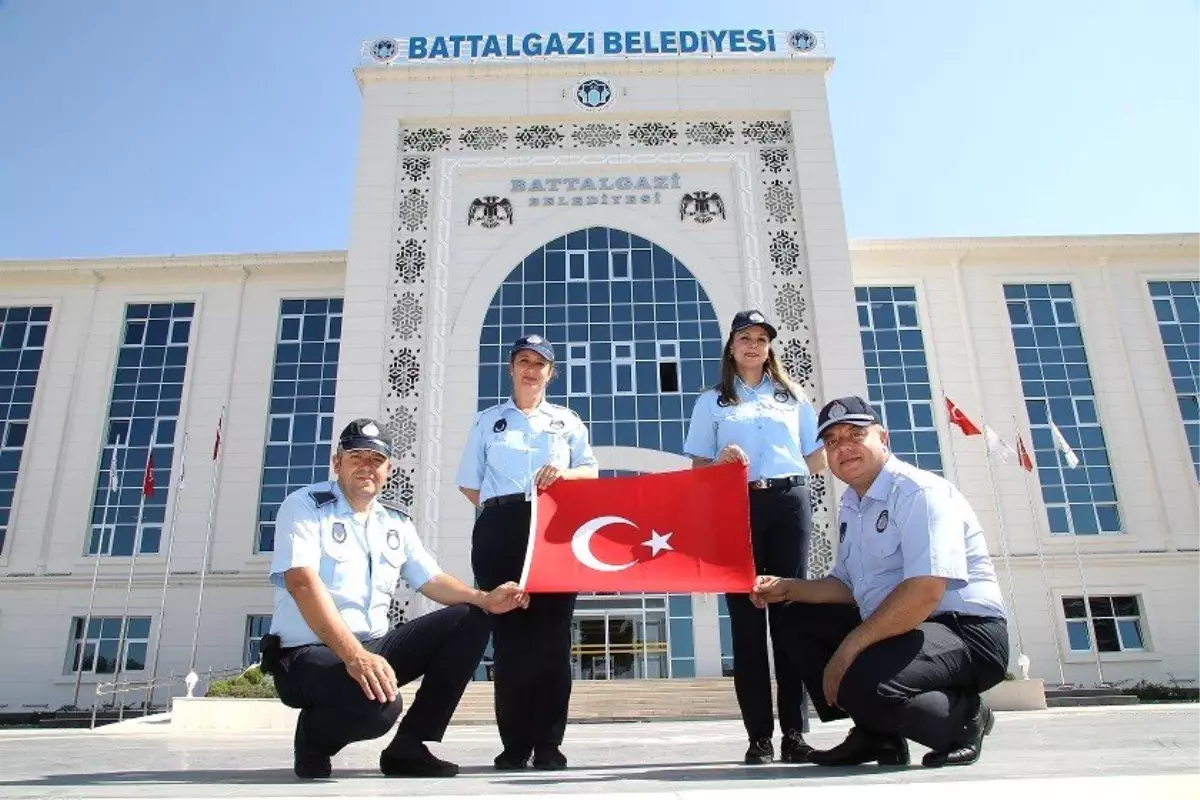 Battalgazi Belediyesinde Zabıta Haftası kutlaması