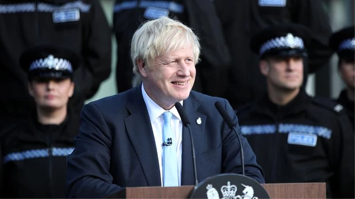 Boris Johnson\'a bir İngiliz\'in \'Lütfen kasabamdan ayrıl\' çıkışı viral oldu